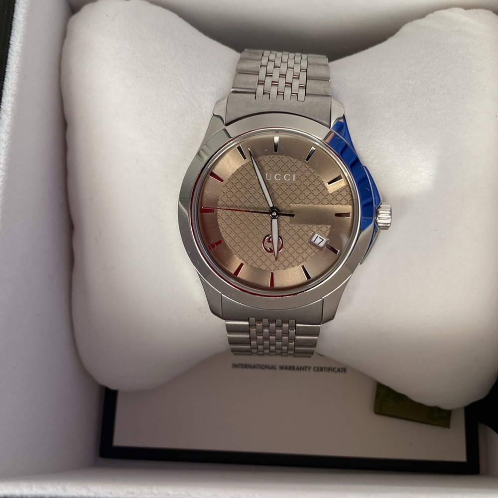 Gucci G-Timeless watch